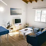 Casa Pompona 1