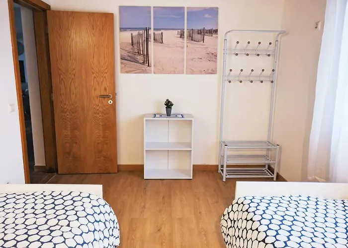 Casa Pompona 1 Vakantiehuis Rogil