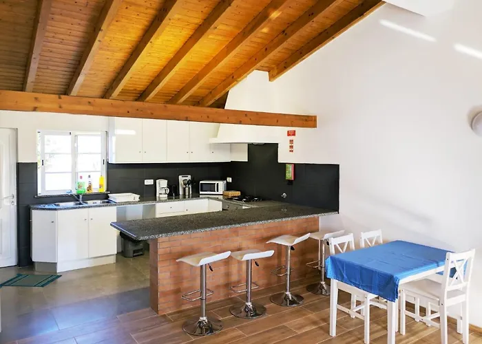 Casa Pompona 1 Rogil