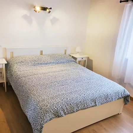 Casa Pompona 1 רוז'יל